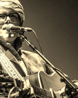 Brett Dennen Wilmington